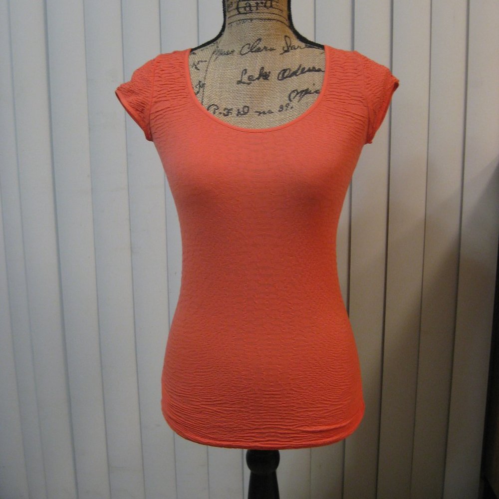 NWT Bebe coral pink cut out back top shirt petite small P / S - Picture 1 of 5